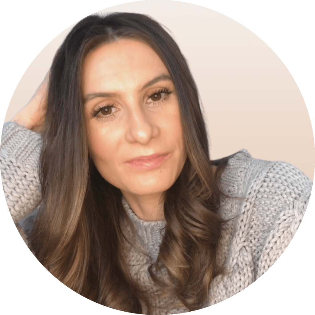 Kat Di Mauro 
Showit Website Design | Siren By Design
